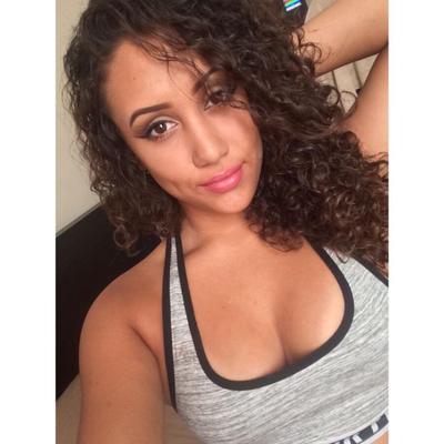 Beautiful Thick Twitter Amatuer