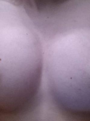 Itty Bitty Titties!