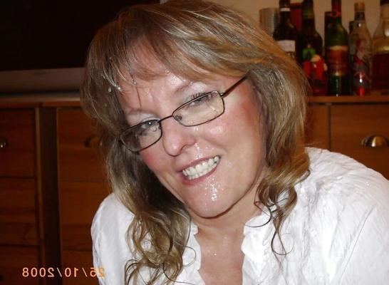 GERMAN MILF