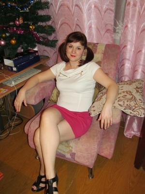 Красивая, накачиваемая жена в любительском видео
