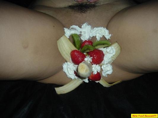 Fruchtsalat etwas anders Serviert