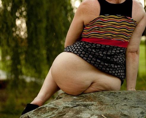 Les culs de vos femmes меня восхитили