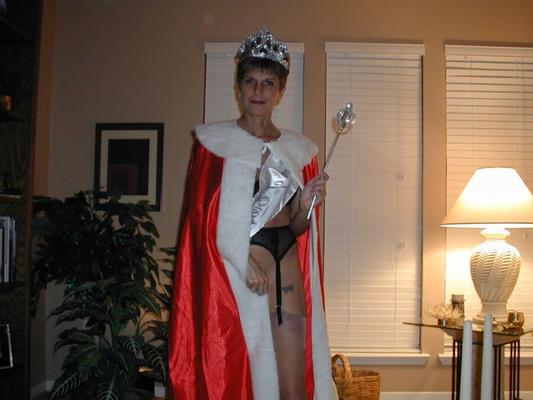 Bev - Qqueen Of Everything