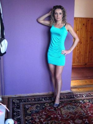 Mix of nude pics of Polish amateurs