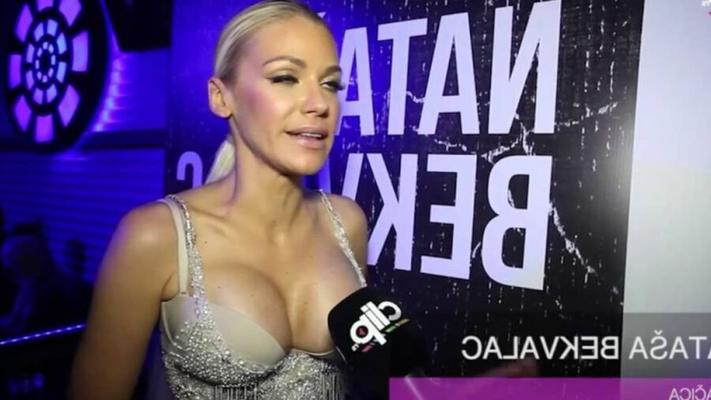 ナターサ・ベクヴァラック ヌードのセルビア人歌手
