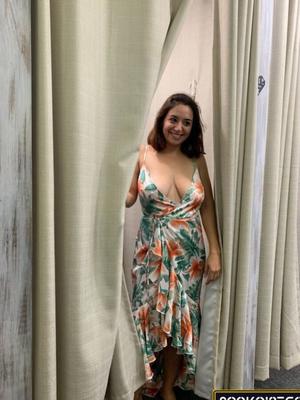 ????Sexy Busty wife [eXposed] ????(????️)