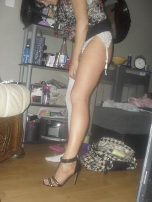Slag getting ready night out