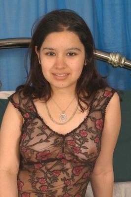 Hermosa latina por dínde lo veas
