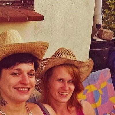 Ne neue Stute будет полезен в секс-WG einziehen! 