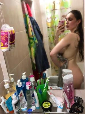 Русскую девушку Альбину Х взломали в мае
