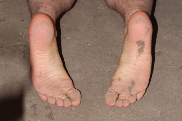 yo, mis pies y más