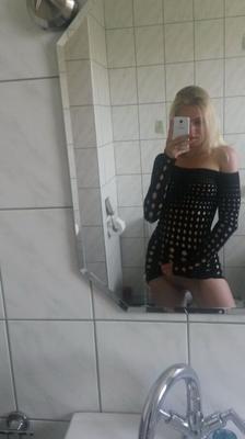 Домашняя возбужденная Ханна