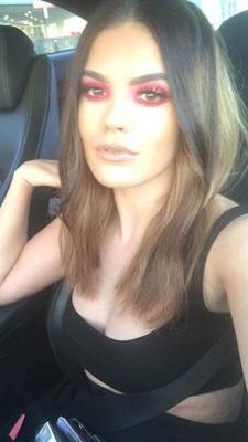 変なカナダ人ステイシー、過酷さと精液のふしだらな女