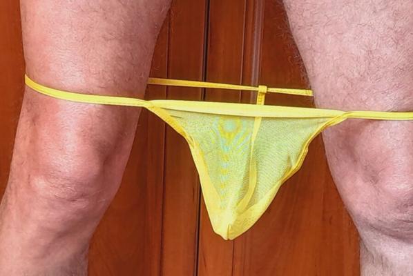私の新しい黄色い糸