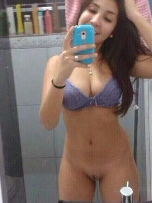 Exposed Brunette Selfie Slut