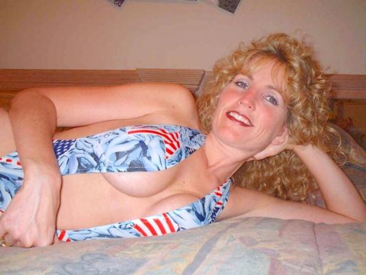 Freche Frau, Holly
