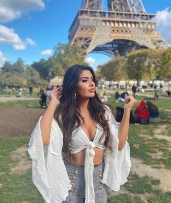 インスタ美女デヤニラ