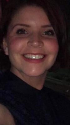 Hannah a hot milf