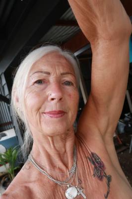 féminité royaume-uni mamie ans auto-shot amateur