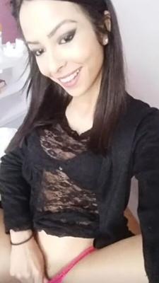 アラブ・ビューレット・ペタス露出ウェブふしだらな女