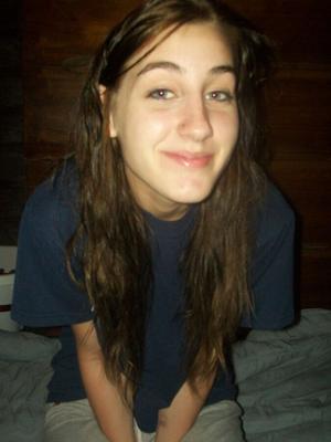 Amateur Slutty Sam needs your dirty comments