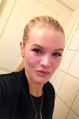 Charlotte H blonde de Suède
