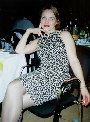 MILF cachonda de ojos verdes