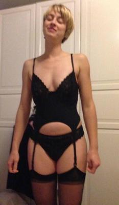 Jana S ドイツ出身のブロンド