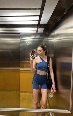 Amateur Web Femmes 3664