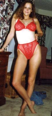 Ellen, vintage amateur wife