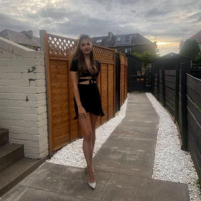 19-летняя Кэти