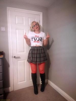 Alice rothaarige MILF