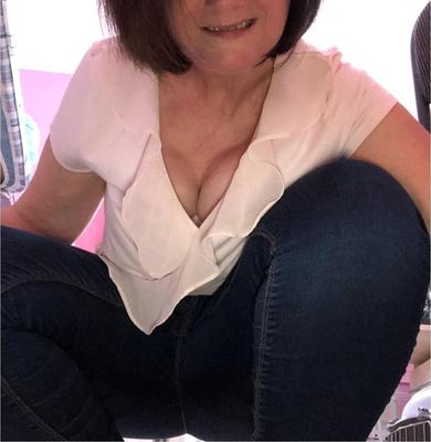 She Sure Likes to Strip off