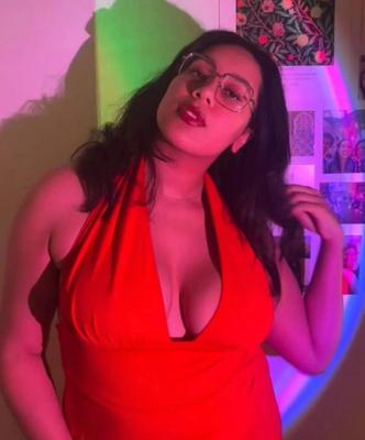 Royaume-Uni Cumdump Abi Olagboyega (abiolaxx sur snap)