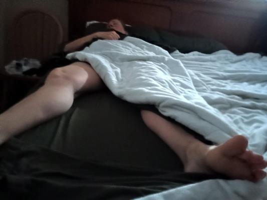 Жена ноги