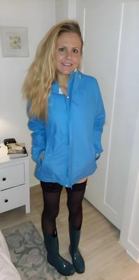 sexy little wife