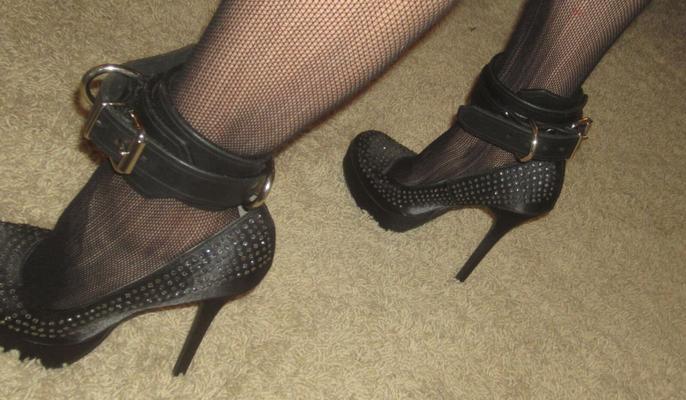  Cuffs