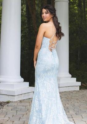 Prom queen 