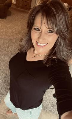 mature milf candid