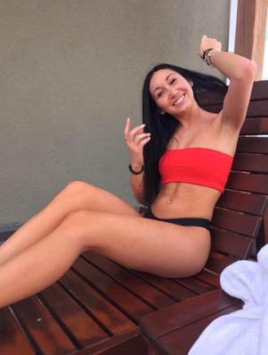 Canadian Alexanne is a hot young thing that needs to be shared