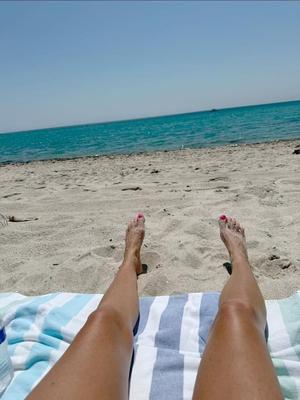  Feet, Legs, and Toes