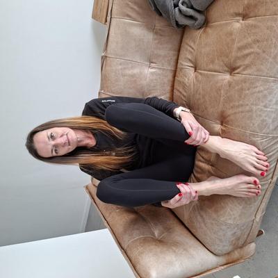 Saturday couch 